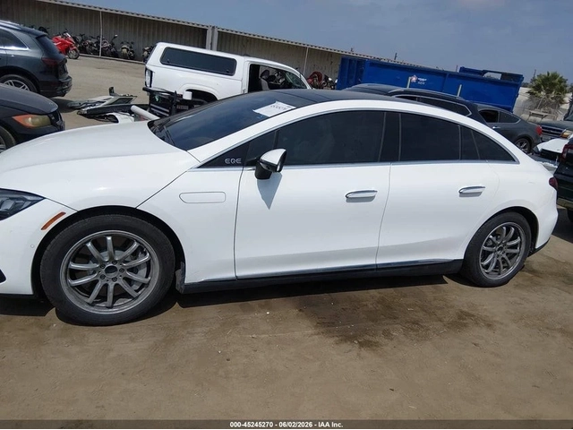 Mercedes-Benz EQE 350* BURMESTER* HUD* 360* КАМЕРА* ПАНОРАМА* - автомобили, коли, обяви за нови и употребявани 8