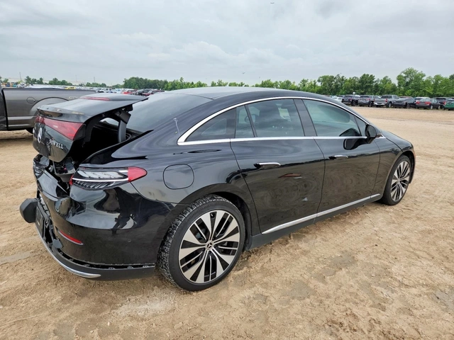 Mercedes-Benz EQE Sedan 350+ - автомобили, коли, обяви за нови и употребявани 2