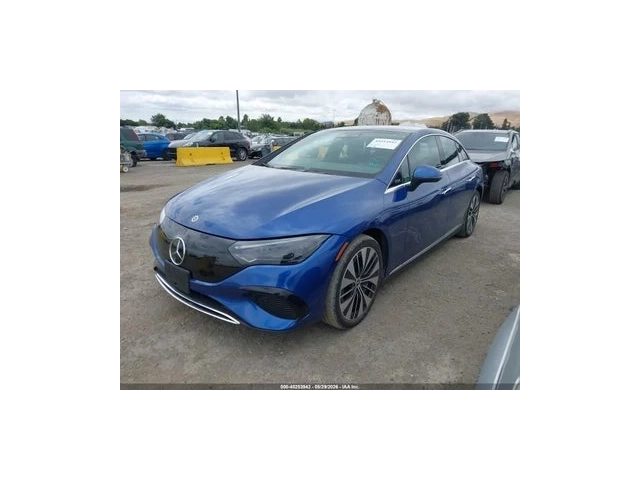 Mercedes-Benz EQE 350 - автомобили, коли, обяви за нови и употребявани 0