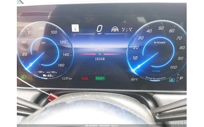 Mercedes-Benz EQE 350 - автомобили, коли, обяви за нови и употребявани 6