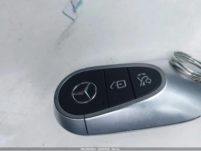Mercedes-Benz EQE 350 - автомобили, коли, обяви за нови и употребявани 9