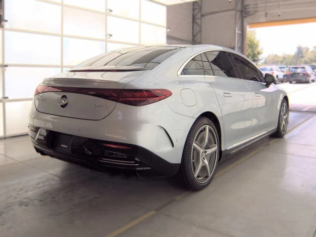 Mercedes-Benz EQE EQE 500 4MATIC | Panorama | Memory | Blind Spot | - автомобили, коли, обяви за нови и употребявани 1