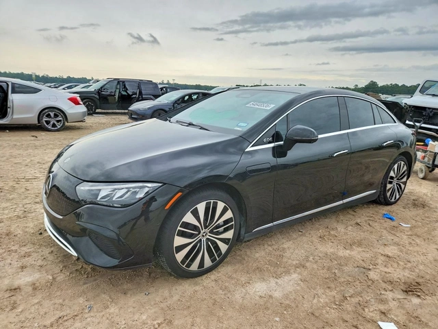 Mercedes-Benz EQE Sedan 350+ - автомобили, коли, обяви за нови и употребявани 0