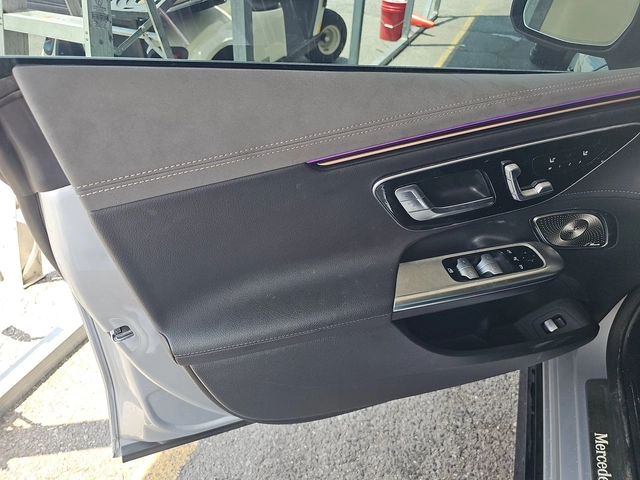 Mercedes-Benz EQE EQE 500 4MATIC | Panorama | Memory | Blind Spot | - автомобили, коли, обяви за нови и употребявани 13