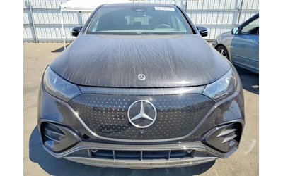 mercedes-benz-eqe - 1