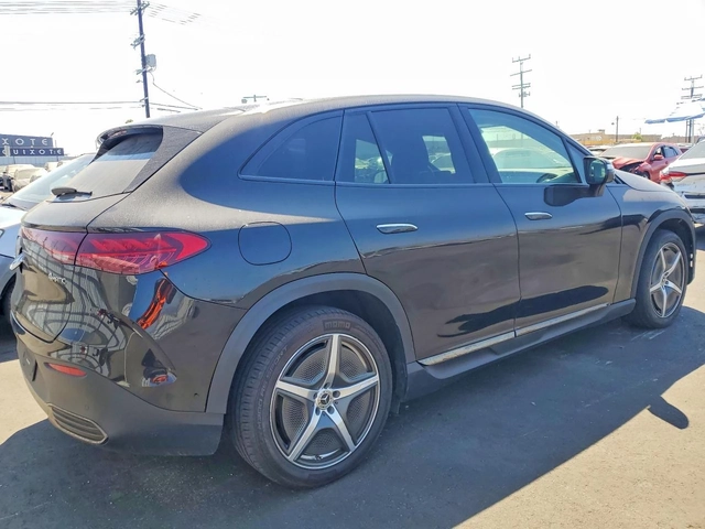 Mercedes-Benz EQE * SUV* 350* 4MATIC* - автомобили, коли, обяви за нови и употребявани 3