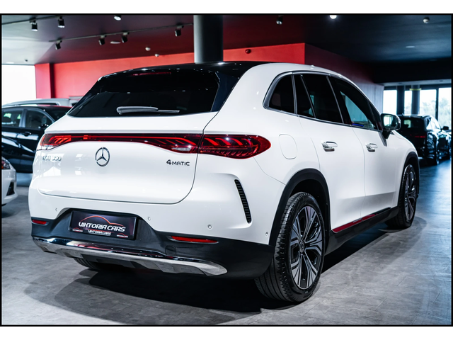 Mercedes-Benz EQE Mercedes-Benz EQE  - автомобили, коли, обяви за нови и употребявани 3