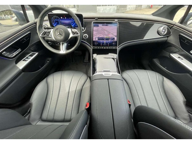 Mercedes-Benz EQE EQE 300 AMG Line - автомобили, коли, обяви за нови и употребявани 7