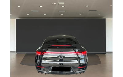 mercedes-benz-eqe-eqe-350-4matic-amg-line - 2