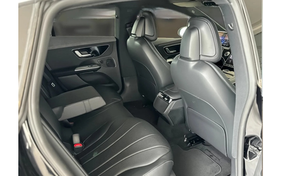 mercedes-benz-eqe-eqe-350-4matic-amg-line - 5