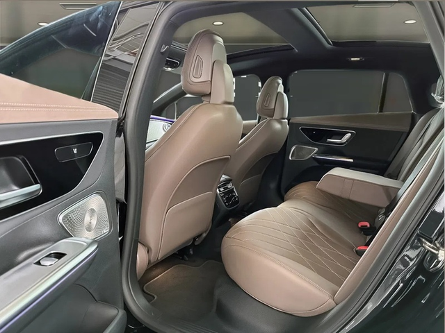 Mercedes-Benz EQE EQE 350+ AMG Line - автомобили, коли, обяви за нови и употребявани 10