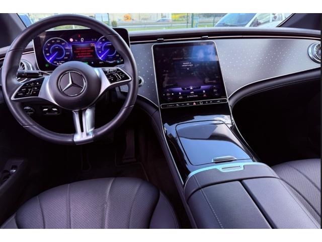 Mercedes-Benz EQE EQE 350 AMG Line - автомобили, коли, обяви за нови и употребявани 5