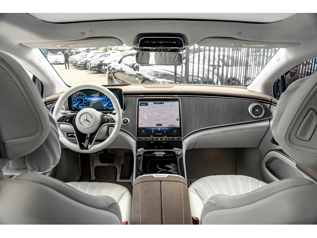 Mercedes-Benz EQS 450+ / AMG PKG / BURMESTER / АВТО КРЕДИТ - автомобили, коли, обяви за нови и употребявани 11