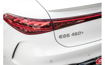 mercedes-benz-eqs - 5