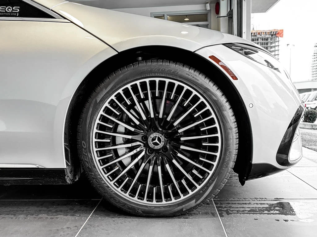 Mercedes-Benz EQS 580 / EDITION 1 / AWD / FULL MAXX - автомобили, коли, обяви за нови и употребявани 6