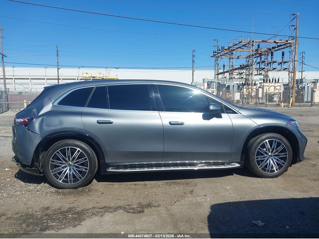 Mercedes-Benz EQS 450 ELECTRIC 4X2 Drive - автомобили, коли, обяви за нови и употребявани 12