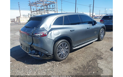 mercedes-benz-eqs-450-electric-4x2-drive - 3