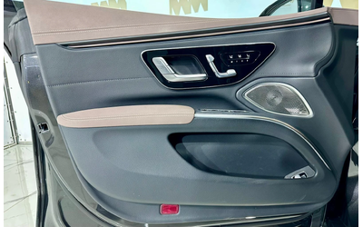 mercedes-benz-eqs - 5