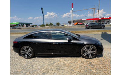 mercedes-benz-eqs - 1