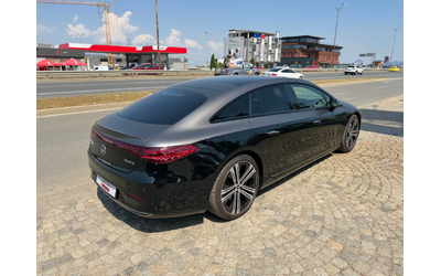 mercedes-benz-eqs - 2