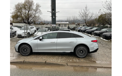 mercedes-benz-eqs - 2