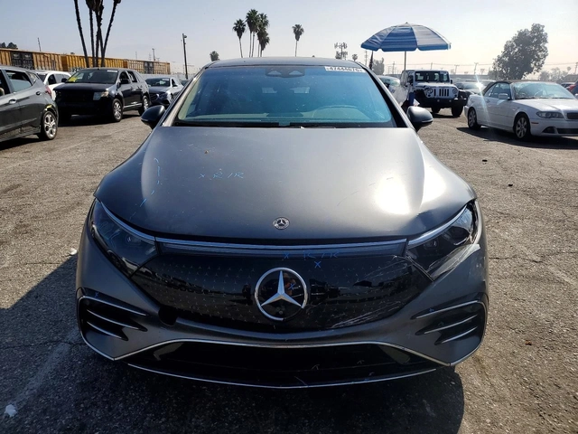 Mercedes-Benz EQS 580* 4MATIC* HYPERSCREEN - автомобили, коли, обяви за нови и употребявани 4
