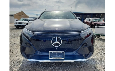 mercedes-benz-eqs - 2