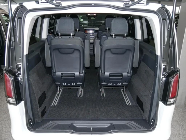 Mercedes-Benz EQV 300 Lang MBUX| SHZ| DISTR| KAM| LED| SH - автомобили, коли, обяви за нови и употребявани 8