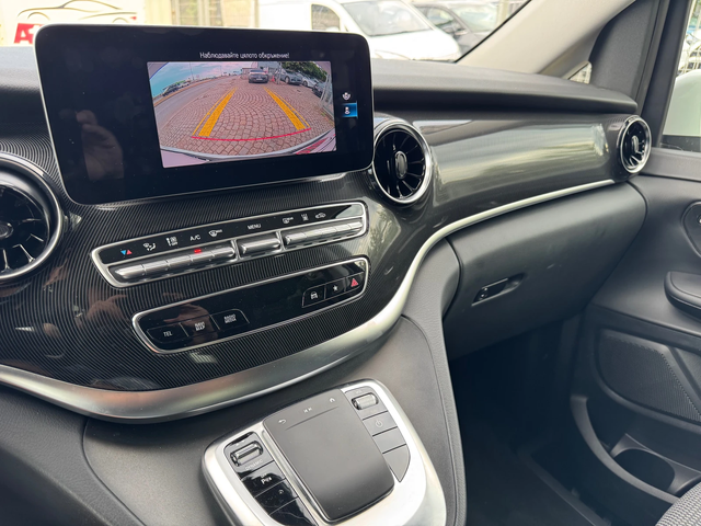 Mercedes-Benz EQV 300 Long - автомобили, коли, обяви за нови и употребявани 15