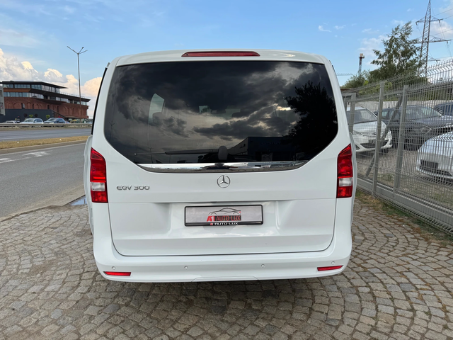 Mercedes-Benz EQV 300 Long - автомобили, коли, обяви за нови и употребявани 6