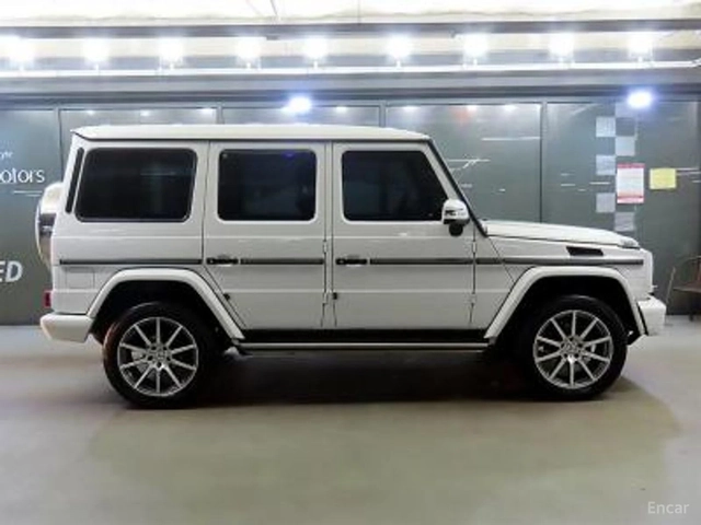 Mercedes-Benz G 350 DIESEL* AMG LINE* PANO* LANE ASS* - автомобили, коли, обяви за нови и употребявани 10
