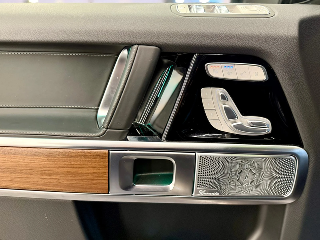 Mercedes-Benz G 450 d* AMG* 4Matic* Гаранция* Burm* Лизинг* MultiBeam - автомобили, коли, обяви за нови и употребявани 5