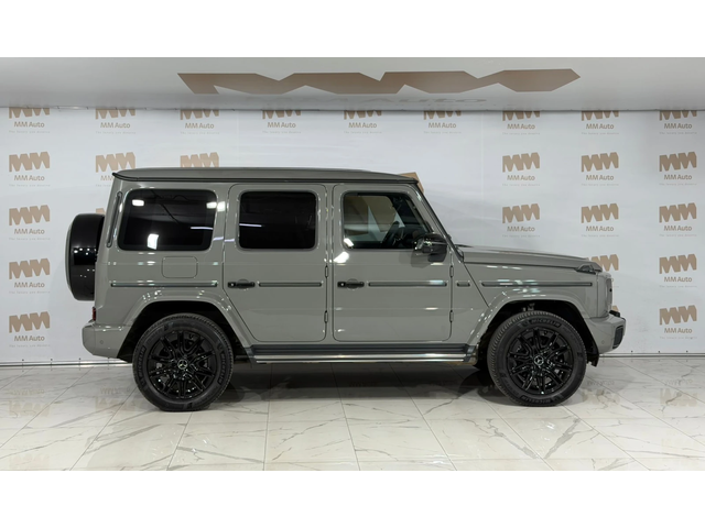 Mercedes-Benz G 450 d AMG* Exclusive* Manufaktur* Night* 360* Face - автомобили, коли, обяви за нови и употребявани 1