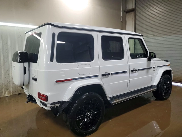 Mercedes-Benz G 580E 4М - автомобили, коли, обяви за нови и употребявани 3