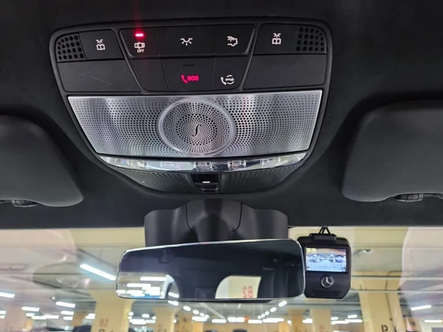 Mercedes-Benz G G63 - автомобили, коли, обяви за нови и употребявани 11