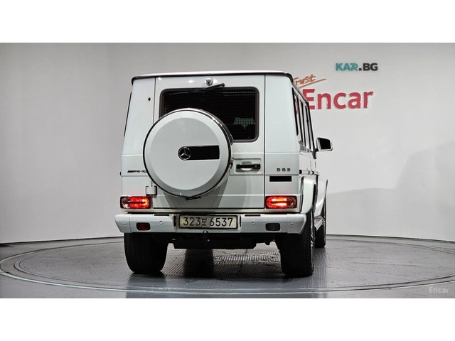 Mercedes-Benz G 63 AMG* МОНИТОРИ* КОЖА* ПАНО* НАВИ - автомобили, коли, обяви за нови и употребявани 3