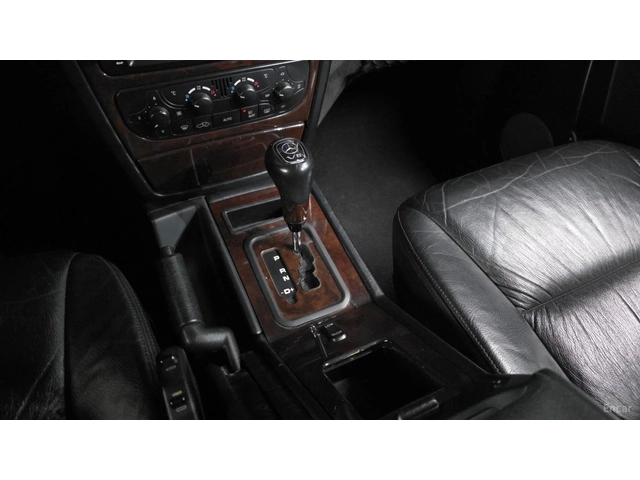 Mercedes-Benz G 500* КОЖА* ПОДГРЕВ* ПАНО - автомобили, коли, обяви за нови и употребявани 6