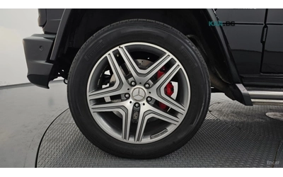 Mercedes-Benz G 63 AMG* МОНИТОРИ* КОЖА* ОБДУХВ* ПАНО - автомобили, коли, обяви за нови и употребявани 4