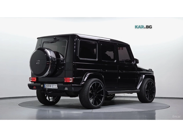 Mercedes-Benz G 63 AMG* BRABUS* МОНИТОРИ* КОЖА* ПАНО - автомобили, коли, обяви за нови и употребявани 1