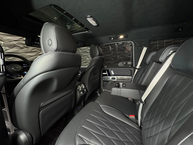 Mercedes-Benz G 63 AMG Akrapovic * Stars * Burmester * Pano * Обдухване * - автомобили, коли, обяви за нови и употребявани 7