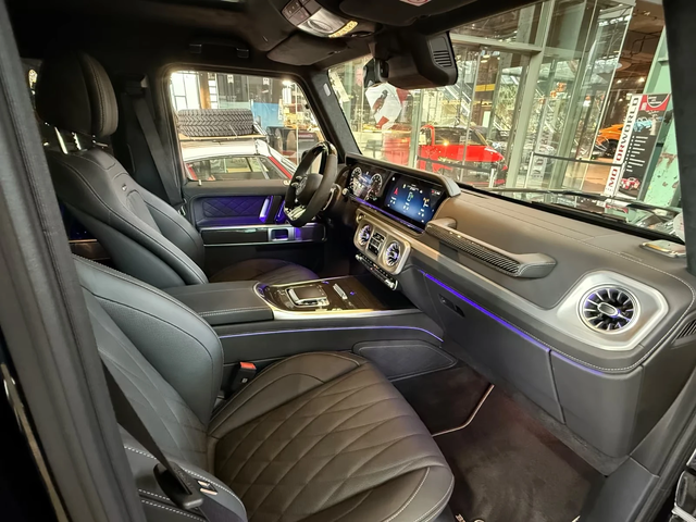 Mercedes-Benz G 63 AMG BRABUS - автомобили, коли, обяви за нови и употребявани 11