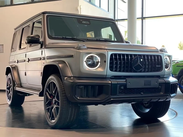 Mercedes-Benz G 63 AMG AMG - автомобили, коли, обяви за нови и употребявани 1