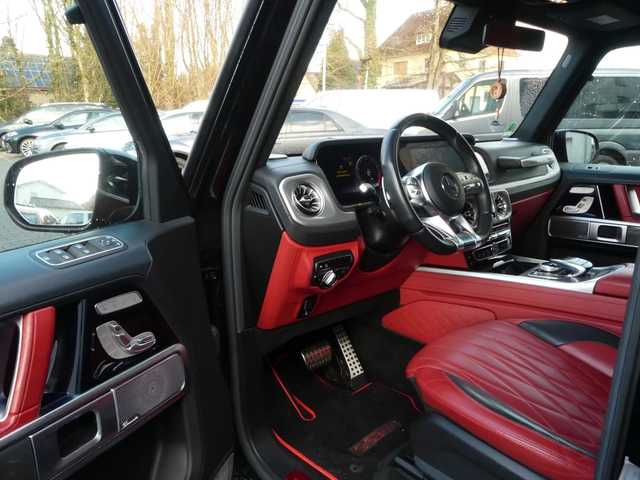 Mercedes-Benz G 63 AMG Carbon Night Burmester - автомобили, коли, обяви за нови и употребявани 4