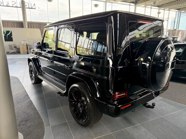 Mercedes-Benz G 63 AMG Facelift* Superior* Manufaktur - автомобили, коли, обяви за нови и употребявани 1