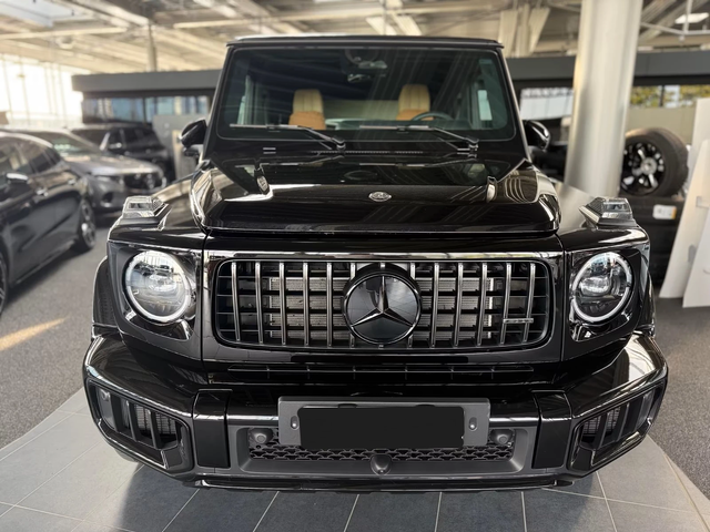 Mercedes-Benz G 63 AMG Facelift* Superior* Manufaktur - автомобили, коли, обяви за нови и употребявани 3