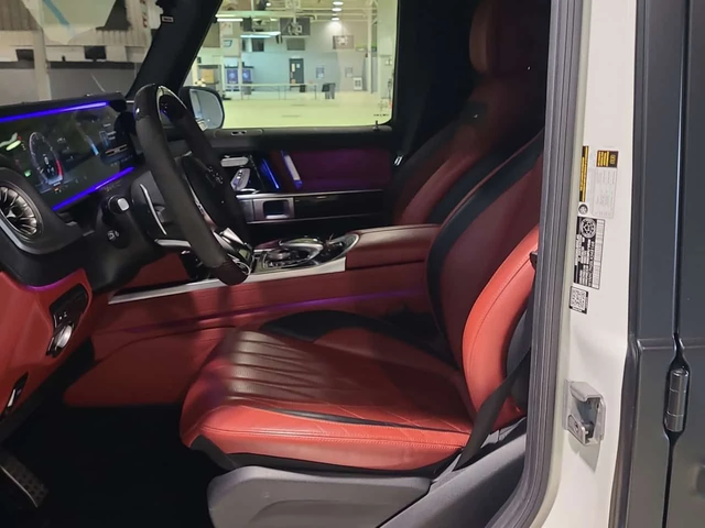 Mercedes-Benz G 63 AMG * CARFAX * ДИСТРОНИК * 360 КАМЕРА * ЧЕРЕН МАТТ * - автомобили, коли, обяви за нови и употребявани 6