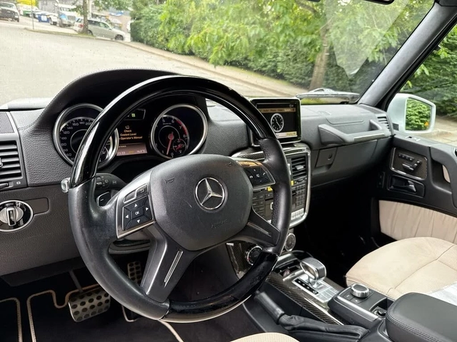 Mercedes-Benz G 63 AMG 4MATIC* DISTRONIC* МАСАЖ* МЪРТВА ТОЧ* ОБДУХ - автомобили, коли, обяви за нови и употребявани 6