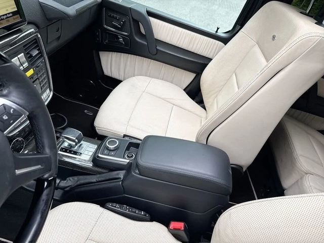 Mercedes-Benz G 63 AMG 4MATIC* DISTRONIC* МАСАЖ* МЪРТВА ТОЧ* ОБДУХ - автомобили, коли, обяви за нови и употребявани 9