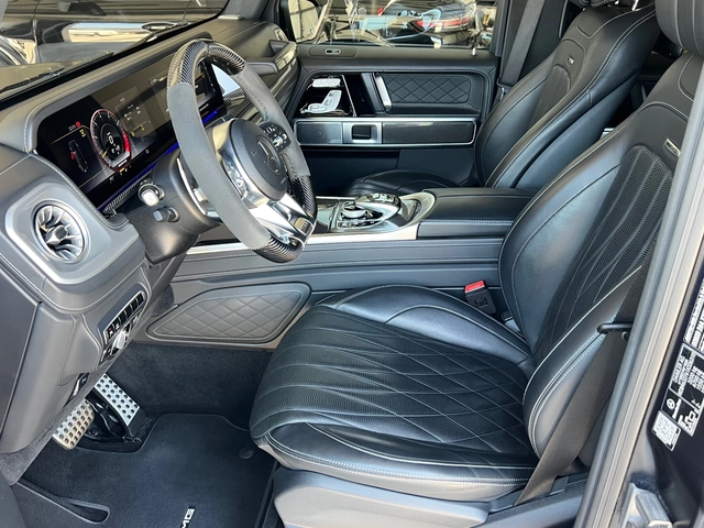 Mercedes-Benz G 63 AMG AMG, MAGNO, CARBON, TV, MASSAGE, BURMESTER, 22" - автомобили, коли, обяви за нови и употребявани 8