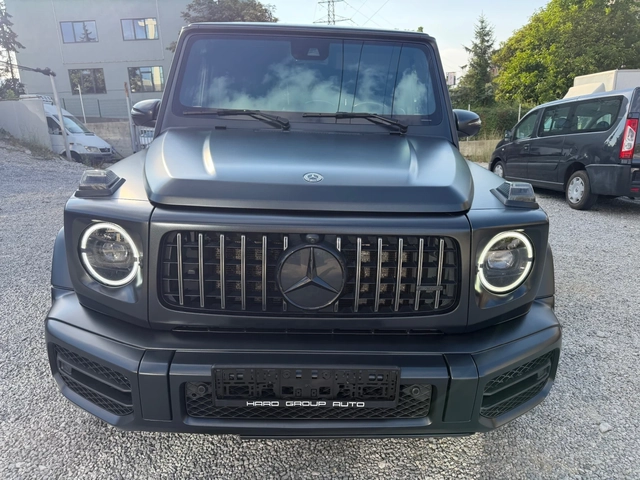 Mercedes-Benz G 63 AMG CARBON Exclusive Alcantara Обдухване Черен Мат - автомобили, коли, обяви за нови и употребявани 1
